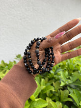 Load image into Gallery viewer, Black Matte Beads w| Spacers