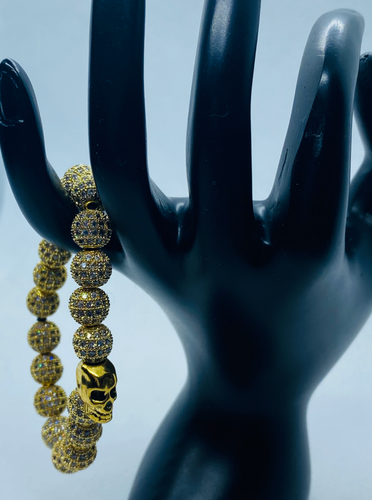 Gold Skull Me Out