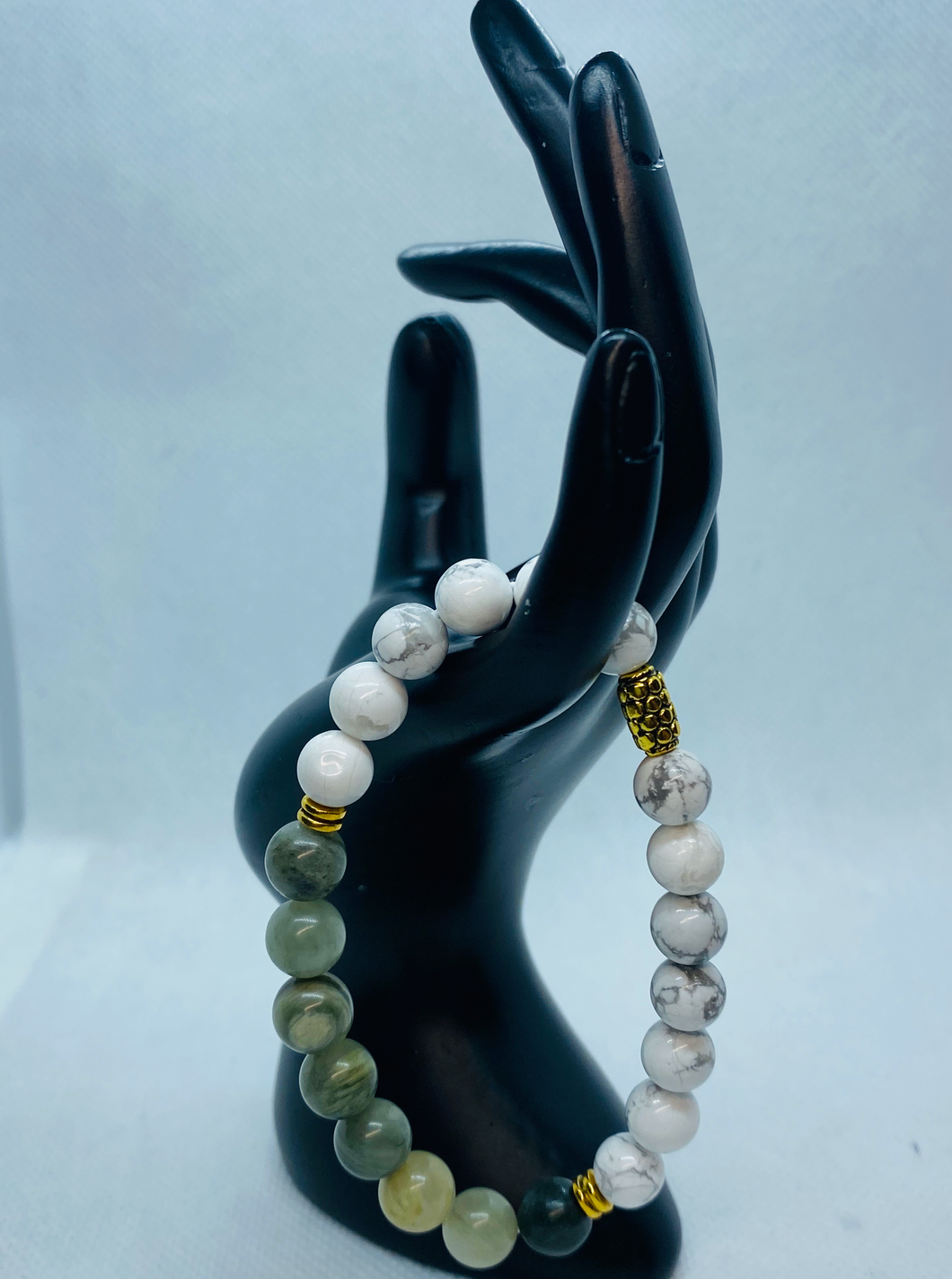 Earth Howlite